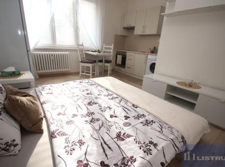 Pronájem bytu, 1+kk, 22 m² obrázek