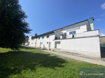 Pronájem skladovací prostor, 240 m²