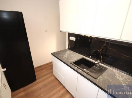 Prodej bytu, 2+1, 56,5 m²