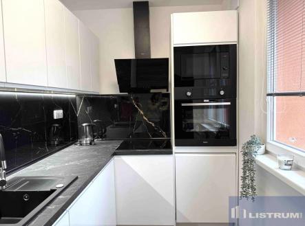 Prodej bytu, 2+1, 56,5 m²