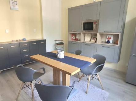 Pronájem bytu, 2+1, 70 m²