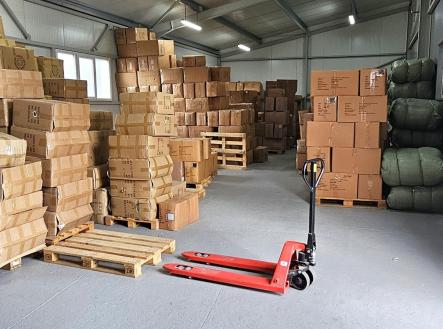 Pronájem komerčního objektu, sklad, 169 m²