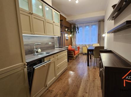 Pronájem bytu, 1+1, 43 m²