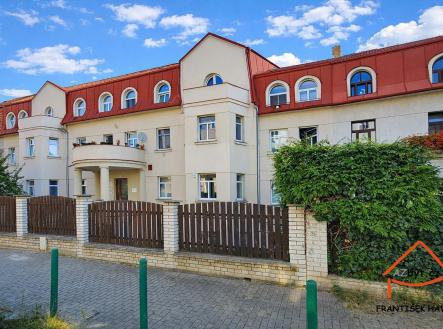 Pronájem bytu, 1+kk, 23 m² obrázek