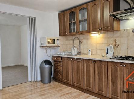 Pronájem bytu, 2+1, 43 m²