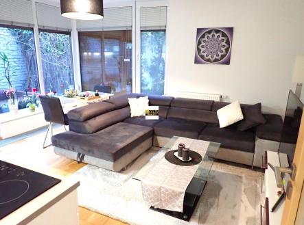 Pronájem bytu, 2+kk, 45 m²