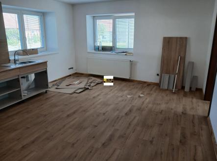 Pronájem domu/vily, 80 m²