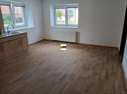 Pronájem domu/vily, 80 m²
