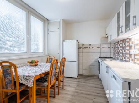 Pronájem bytu, 2+1, 62 m²