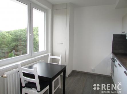 Pronájem bytu, 1+1, 33 m²