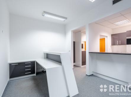 Prodej kanceláře, 70 m²