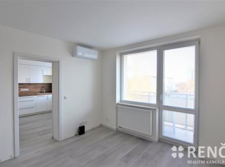 Pronájem bytu, 1+1, 35 m²