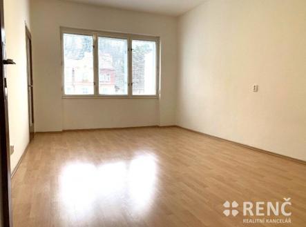 Pronájem bytu, 2+1, 75 m²