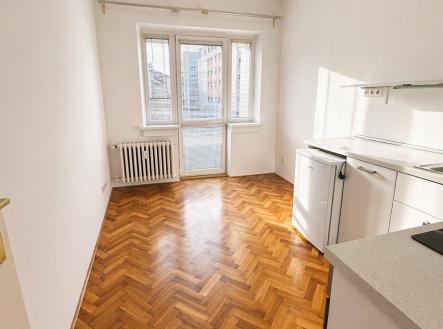 Pronájem bytu, 1+1, 43 m²