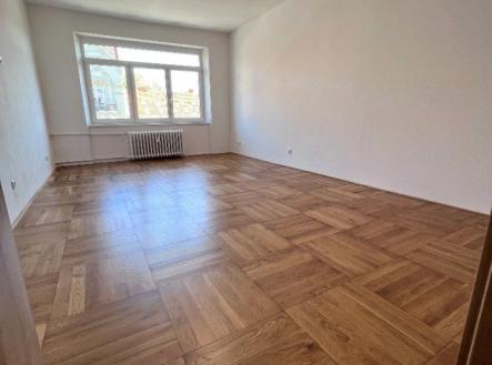 Pronájem bytu, 2+1, 65 m²
