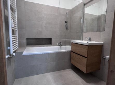 Pronájem bytu, 2+kk, 33 m²