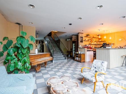 Pronájem restaurace, 274 m²