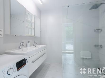 Pronájem bytu, 2+kk, 44 m²