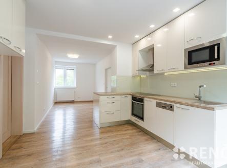 Pronájem bytu, 2+kk, 44 m²
