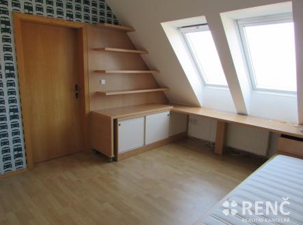 Pronájem bytu, 2+kk, 61 m²