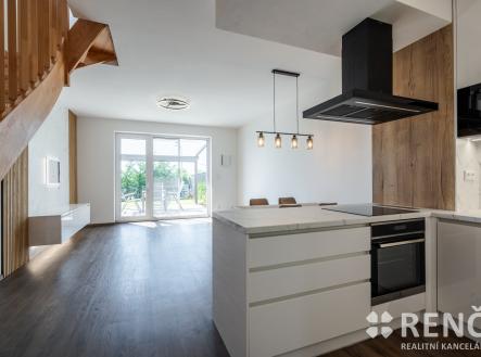 Pronájem bytu, 3+kk, 78 m²