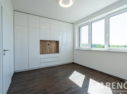 Pronájem bytu, 3+kk, 78 m²