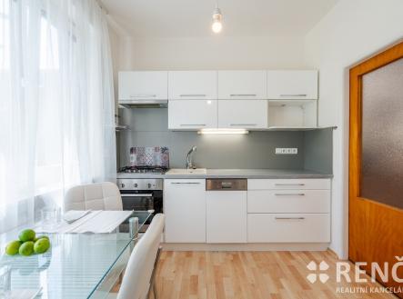 Prodej bytu, 3+1, 83 m²