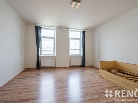 Pronájem bytu, 2+1, 58 m²