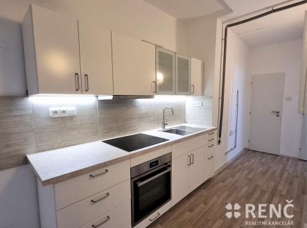 Pronájem bytu, 2+kk, 43 m²