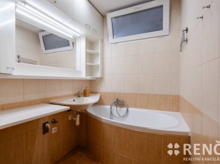 Pronájem bytu, 3+1, 74 m²