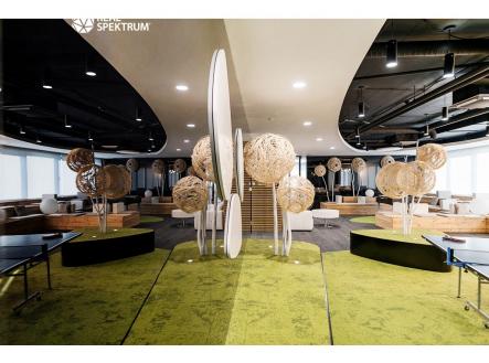 Pronájem kanceláře, 640 m²