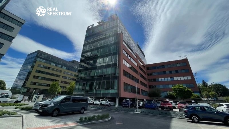 Pronájem KA Londýnské nám._14