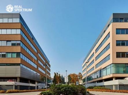 Pronájem kanceláře, 373 m²