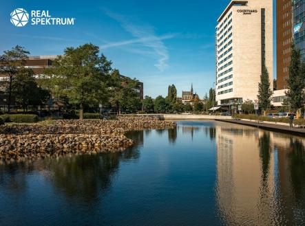 Pronájem kanceláře, 508 m²