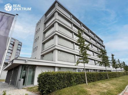 Pronájem kanceláře, 397 m²