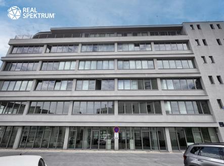 Pronájem kanceláře, 397 m²