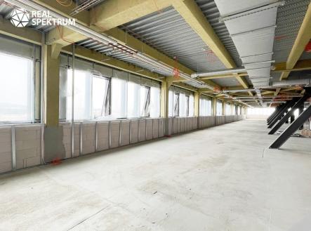 Pronájem kanceláře, 1 864 m² obrázek