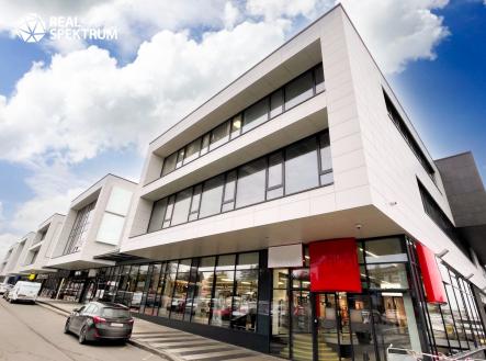 Pronájem kanceláře, 275 m²