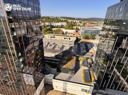 Pronájem kanceláře, 274 m²