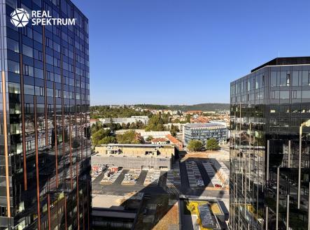 Pronájem kanceláře, 490 m²