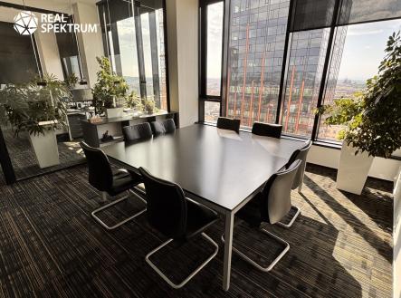 Pronájem kanceláře, 490 m²