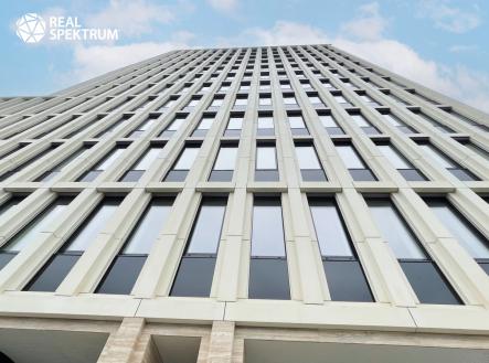 Pronájem kanceláře, 200 m²