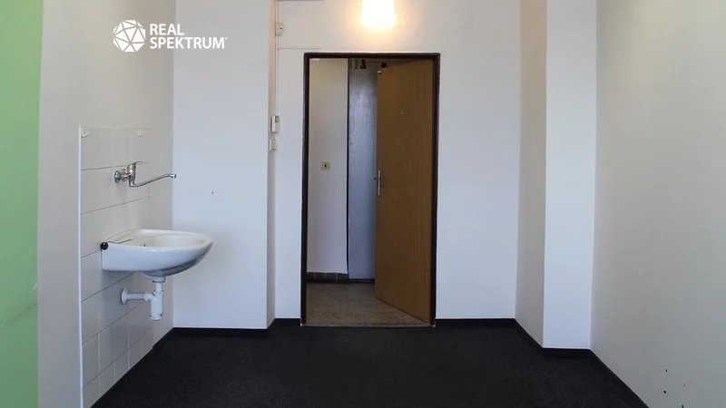 Pronájem KA Svtaopetrská_02