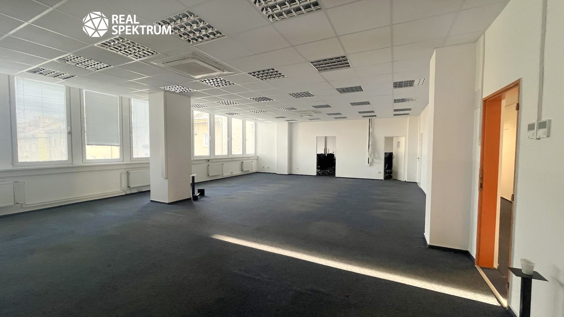 Kancelar-pronajem-Centrum-Veveri-12