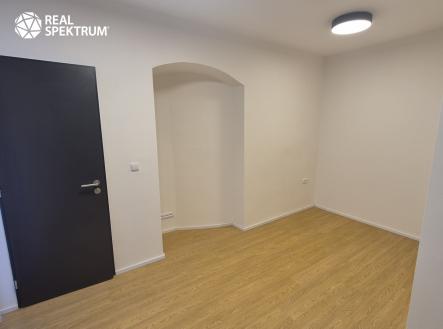 Pronájem bytu, 1+kk, 33 m²