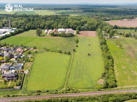 Prodej pozemku pro komerční výstavbu, 46 724 m²