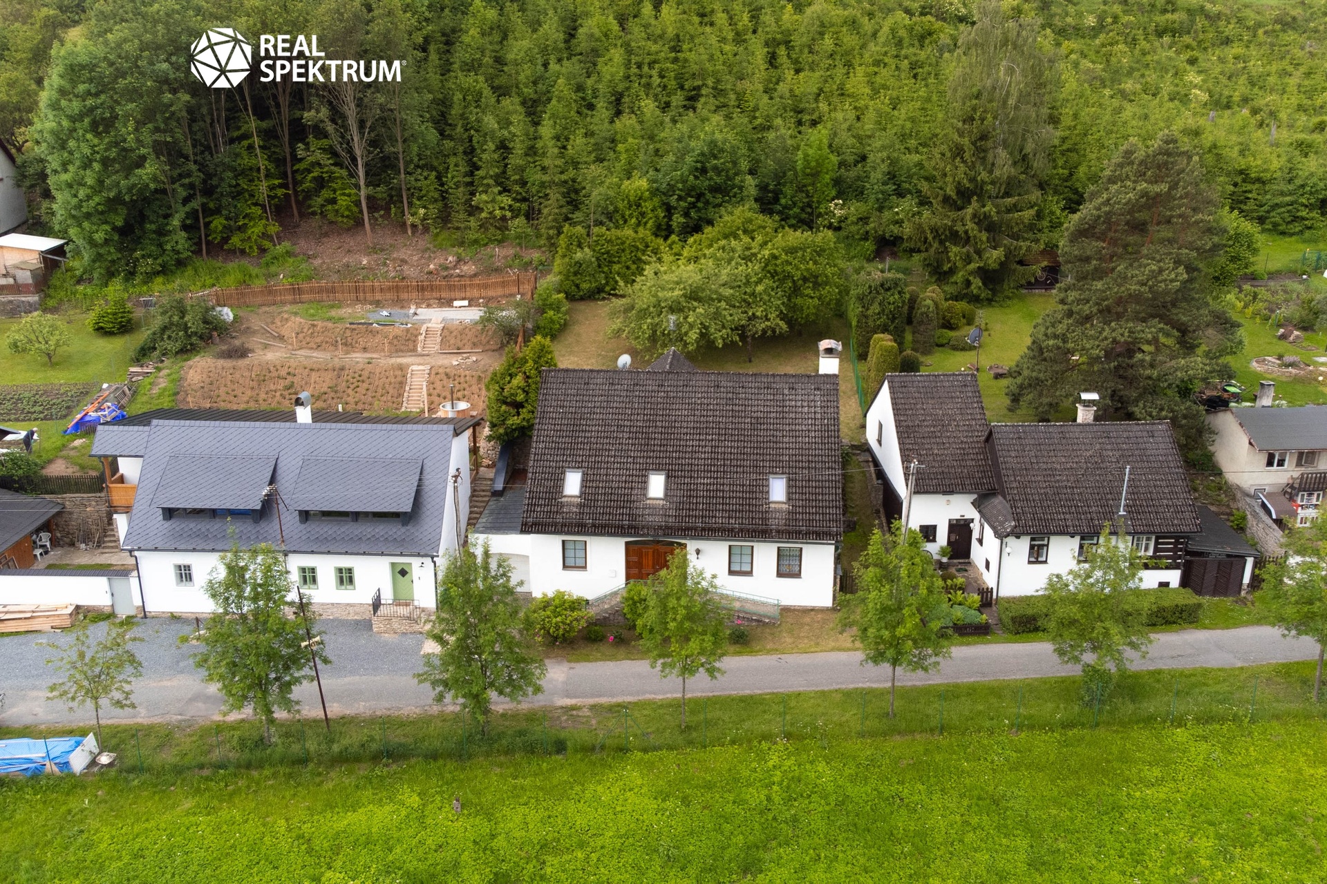 prodej-rodinny-dum-Jimramov_01