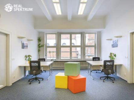 Pronájem kanceláře, 95 m²