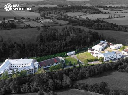 Prodej komerčního objektu, výroba, 10 000 m² obrázek