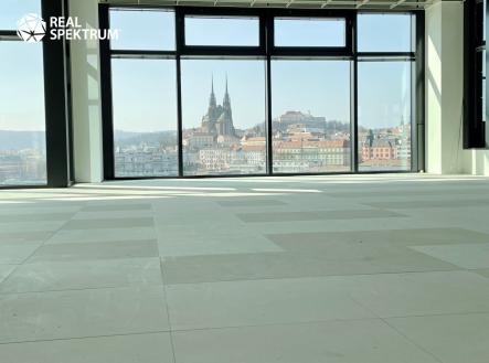 Pronájem kanceláře, 388 m²